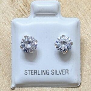 🆕.925 STERLING SILVER ROUND CUBIC ZIRCONIA STUD EARRINGS - UNISEX